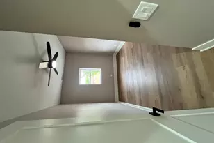 2129 W 18th Pl, Chicago, IL 60608 - Photo 11