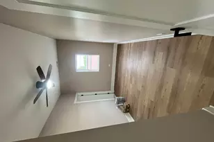 2129 W 18th Pl, Chicago, IL 60608 - Photo 5