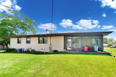 7420 Gladiola Avenue, Hanover Park, IL 60133 - Photo 21