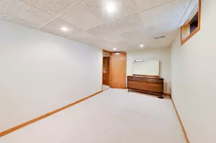 7420 Gladiola Ave, Hanover Park, IL 60133 - Photo 19