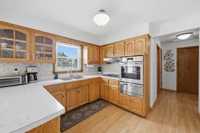 9171 Nashville Avenue, Oak Lawn, IL 60453 - Photo 5
