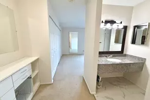 1929 Songsparrow Ct, Schaumburg, IL 60173 - Photo 11