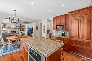 1160 Midwest Ln, Wheaton, IL 60189 - Photo 13