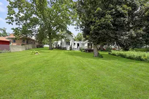 204 W Pearl St, Lanark, IL 61046 - Photo 51