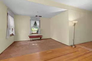 370 Lincoln Ave, Woodstock, IL 60098 - Photo 11