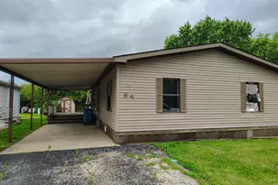84 Berry Ln, Bourbonnais, IL 60914 - Photo 1