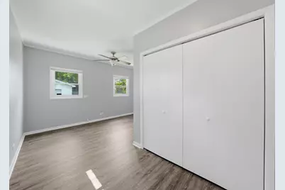 8720 S Richmond Avenue, Evergreen Park, IL 60805 - Photo 13