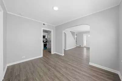 8720 S Richmond Avenue, Evergreen Park, IL 60805 - Photo 5