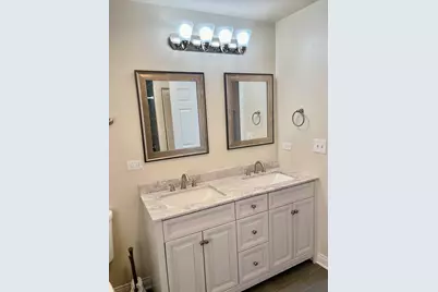 2148 W 18th Street, Chicago, IL 60608 - Photo 13