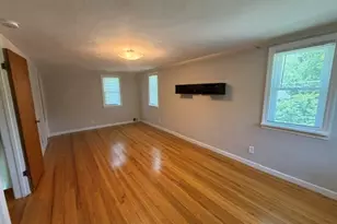 1530 Hill Ave, Wheaton, IL 60187 - Photo 9