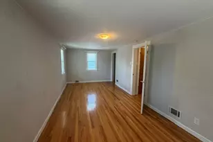 1530 Hill Ave, Wheaton, IL 60187 - Photo 7