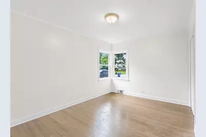 155 Cornell Avenue, Des Plaines, IL 60016 - Photo 17