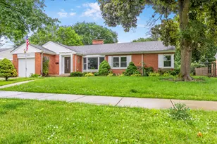 155 Cornell Ave, Des Plaines, IL 60016 - Photo 1