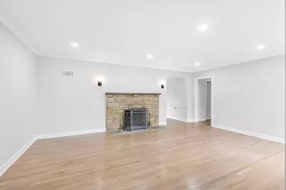 155 Cornell Avenue, Des Plaines, IL 60016 - Photo 3