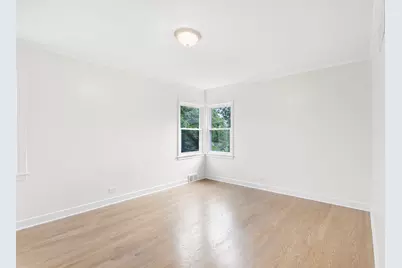 155 Cornell Avenue, Des Plaines, IL 60016 - Photo 13