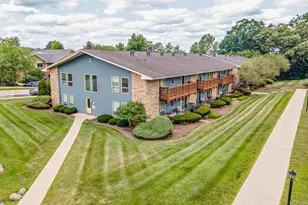 300 Opatrny Dr, Fox River Grove, IL 60021 - Photo 3