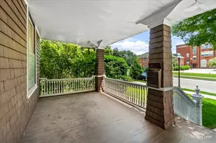 386 E Chicago St, Elgin, IL 60120 - Photo 21