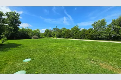 2769 Old 51 Road, Sandoval, IL 62882 - Photo 15