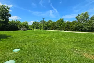 2769 Old 51 Rd, Sandoval, IL 62882 - Photo 15