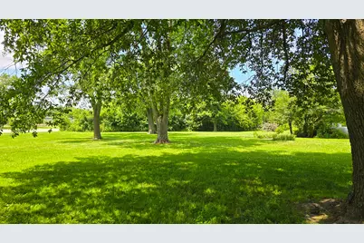 2769 Old 51 Road, Sandoval, IL 62882 - Photo 13