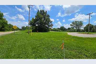 2769 Old 51 Road, Sandoval, IL 62882 - Photo 17
