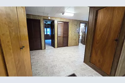 2769 Old 51 Road, Sandoval, IL 62882 - Photo 27