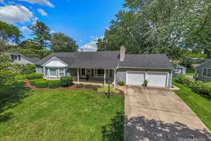 316 S Elmwood Dr, Aurora, IL 60506 - Photo 5