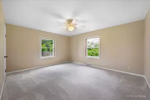 316 S Elmwood Dr, Aurora, IL 60506 - Photo 29