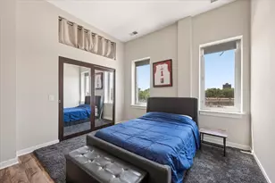3920 N Sheridan Rd, Chicago, IL 60613 - Photo 15