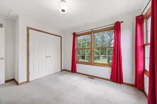 202 W Willow St, Lombard, IL 60148 - Photo 9