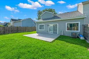 1483 N Pembroke Dr, South Elgin, IL 60177 - Photo 25