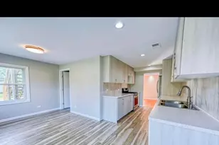 1678 Farwell Ave, Des Plaines, IL 60018 - Photo 13