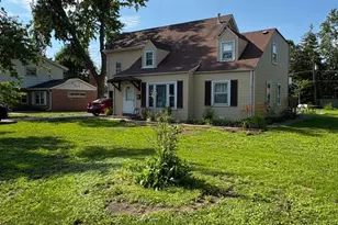 1678 Farwell Ave, Des Plaines, IL 60018 - Photo 3