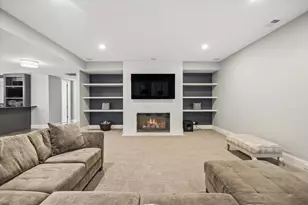15W047 60th St, Burr Ridge, IL 60527 - Photo 31