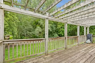 9513 Ballard Rd, Crystal Lake, IL 60014 - Photo 33