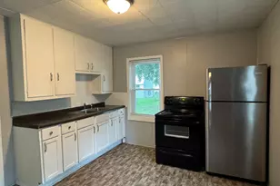 708 SW 6th St, Aledo, IL 61231 - Photo 5