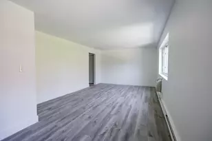 2001 W Summerdale Ave, Chicago, IL 60625 - Photo 5