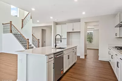 6285 Lee Court, Lisle, IL 60532 - Photo 13