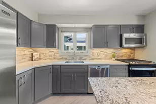 4401 Florence Ave, Downers Grove, IL 60515 - Photo 11