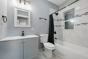 7005 S Eberhart Ave, Chicago, IL 60637 - Photo 7