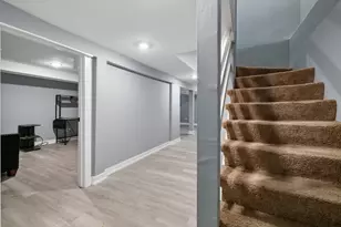7005 S Eberhart Ave, Chicago, IL 60637 - Photo 11