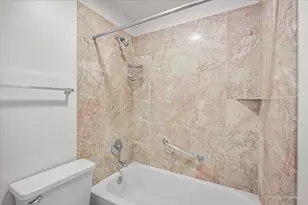 221 Foxmoor Rd, Fox River Grove, IL 60021 - Photo 19