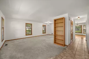 221 Foxmoor Rd, Fox River Grove, IL 60021 - Photo 3