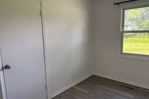 22310 Cornell Ave, Sauk Village, IL 60411 - Photo 9