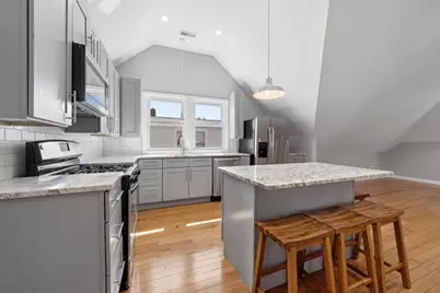 4928 W Eddy Street #2, Chicago, IL 60641 - Photo 5