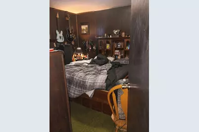 207 E Walnut Street, Carrier Mills, IL 62917 - Photo 3