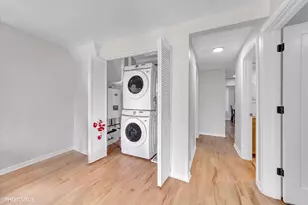 934 N St Louis Ave, Chicago, IL 60651 - Photo 9