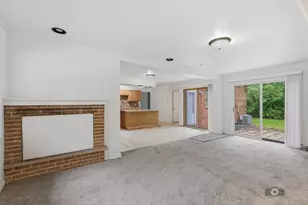 16112 University Ave, South Holland, IL 60473 - Photo 11