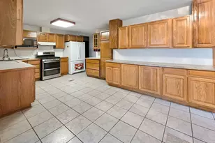 16621 84th Ave, Tinley Park, IL 60477 - Photo 3