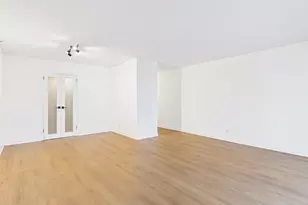 10 E Ontario St, Chicago, IL 60611 - Photo 17